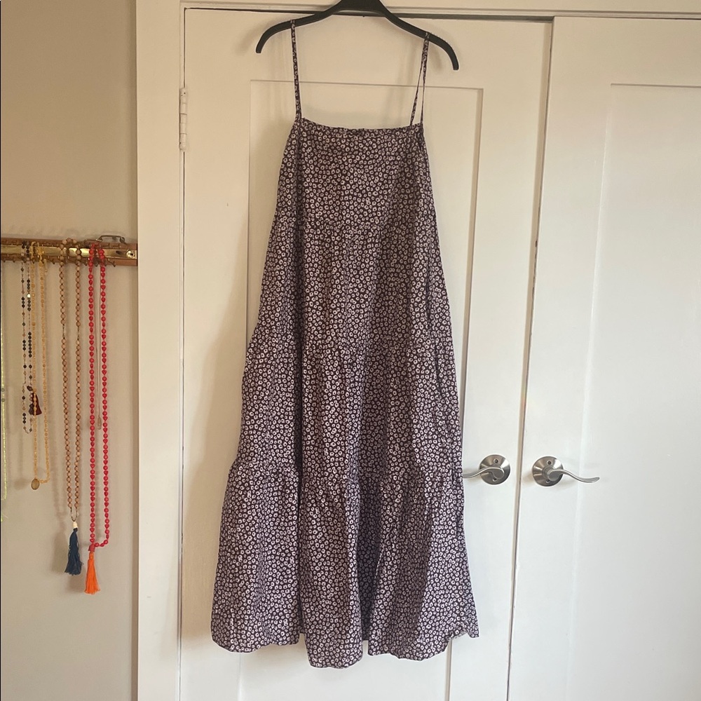 Matteau 3 (US 6) Floral Spaghetti Strap Maxi Dress